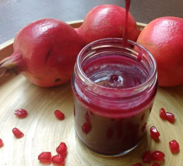 Rooh-e-Anar (Pomegranate Molasses)