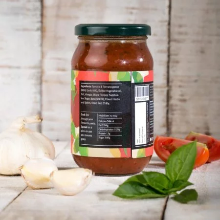 Aamra Tomato Garlic Basil Sauce Back