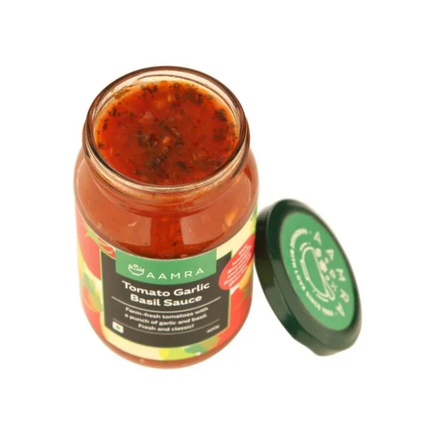 Aamra Tomato Garlic Basil Sauce Open