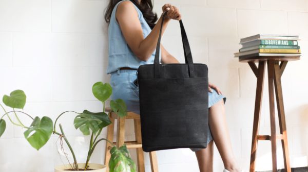 Arture Aspen Tote Bag Black Hanging