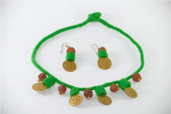 Green Rangakriti Handmade Jewellery Set