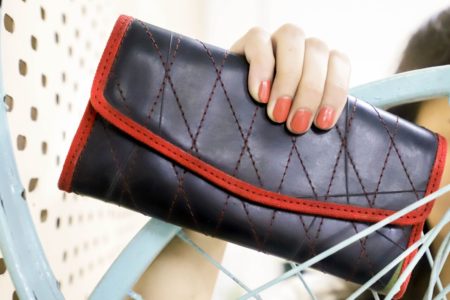 Shindig Clutch red1