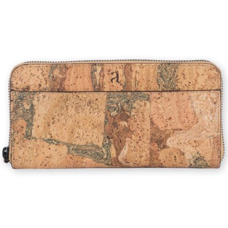 Cork-cruelty-free-textured-wallet