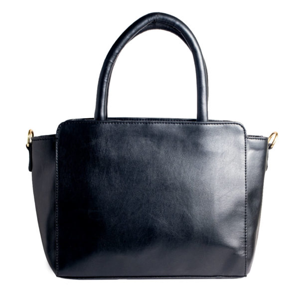 lady-black-back