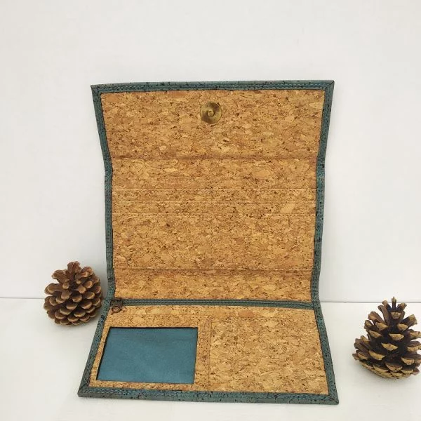 Corkiza Trifold Teal1