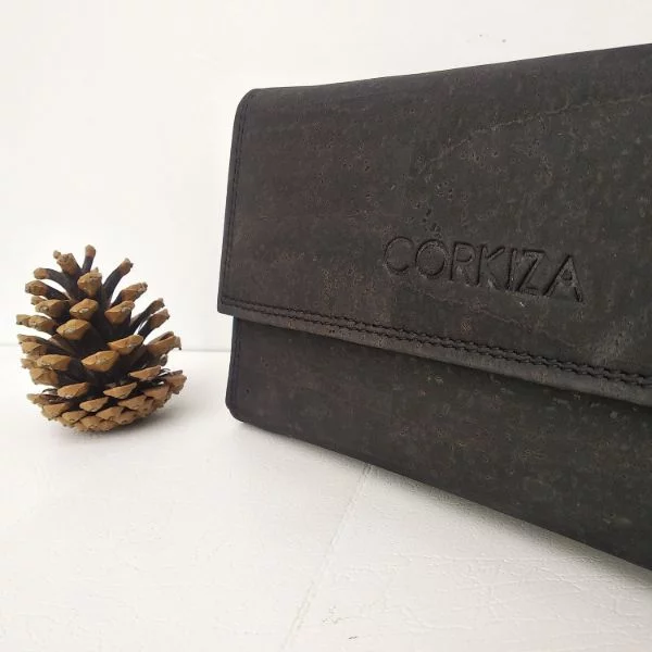 Corkiza Trifold Black1