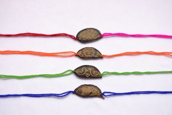 Set of 4 Rakhis with Plantable Seeds - Multicolour