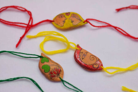 Set of 3 Rakhis with Plantable Seeds - Multicolour